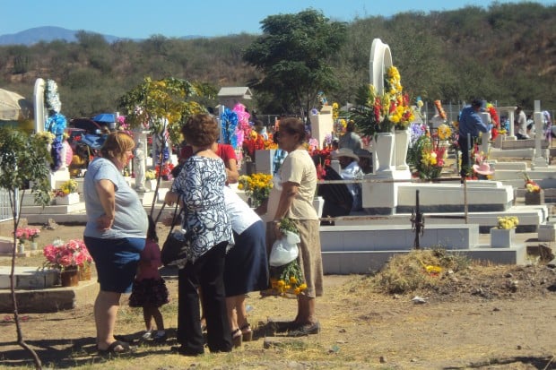 Desde Tucsón: La vida y la muerte en Cumpas, Son.   