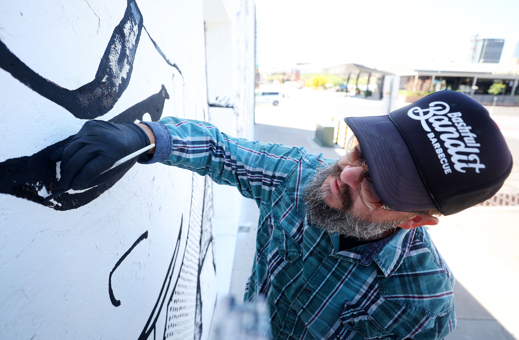 Wildcat basketball coach mural