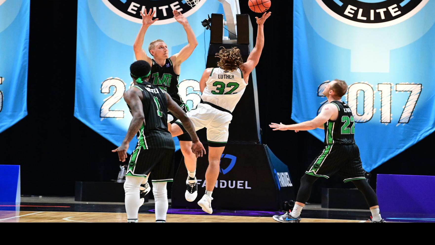Ex Wildcat Ryan Luther A Heck Of A Player Plays The Hero In