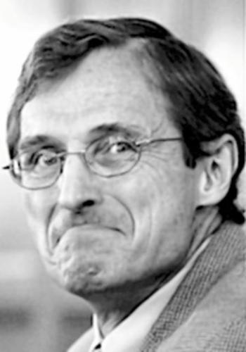 2 Americans, Frenchman share Nobel in chemistry  