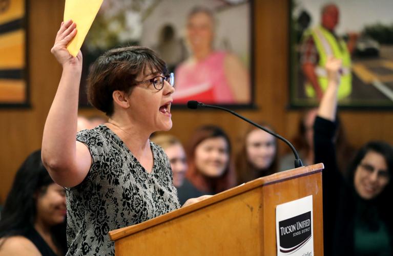 Sex education / TUSD (LE)