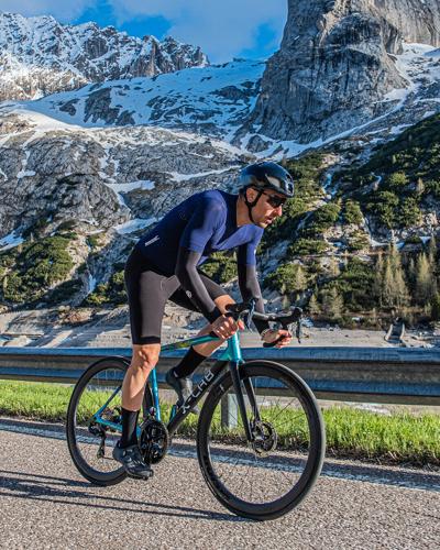 XDS Launches X-LAB Worldwide With Vertical Integration Model to Improve Economics for Dealers and Riders