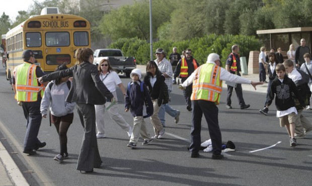 Townsend Middle School student struck by Tucson school bus  