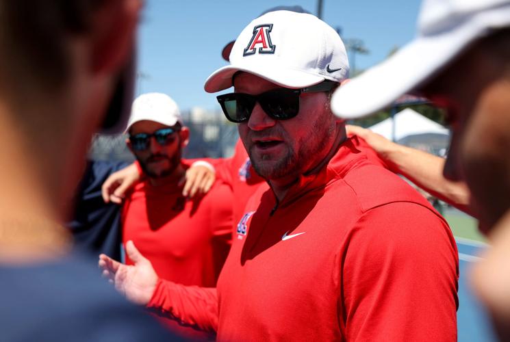 Arizona men's tennis wins