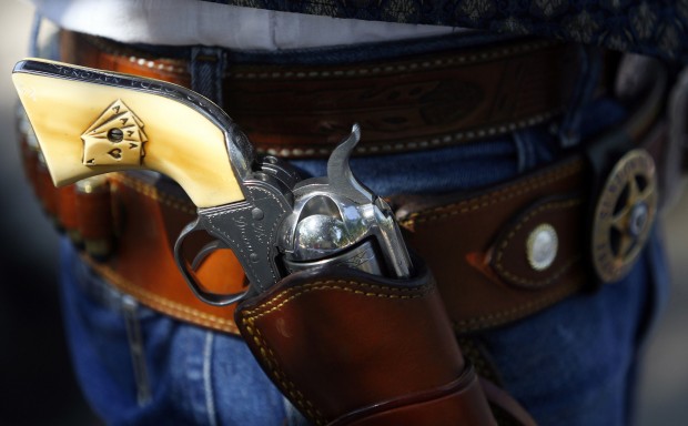 Guns are a-blazin' at fast-draw fest   
