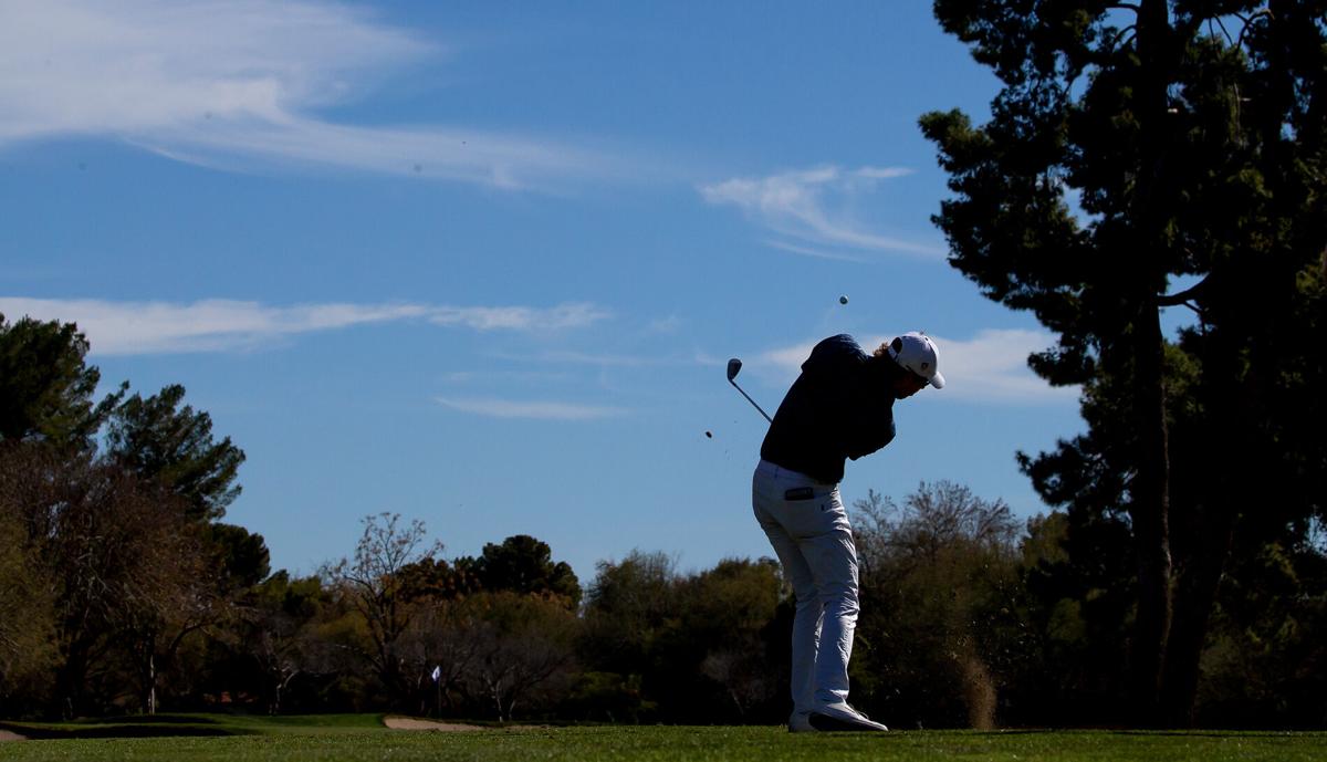 052722-tuc-spt-uagolf-p1