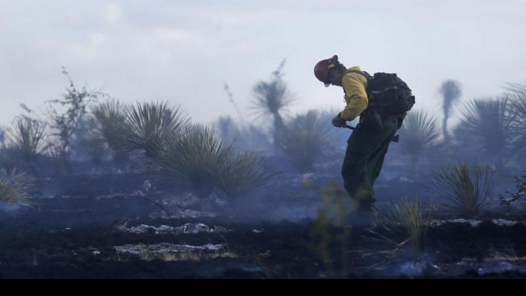 Wildfire near Elgin 75 contained