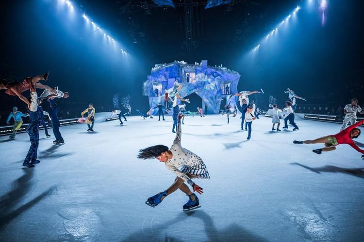 From spins and jumps to drama and lifts, synchronized skating has it all.  Now it wants its chance at the Olympics - The Globe and Mail