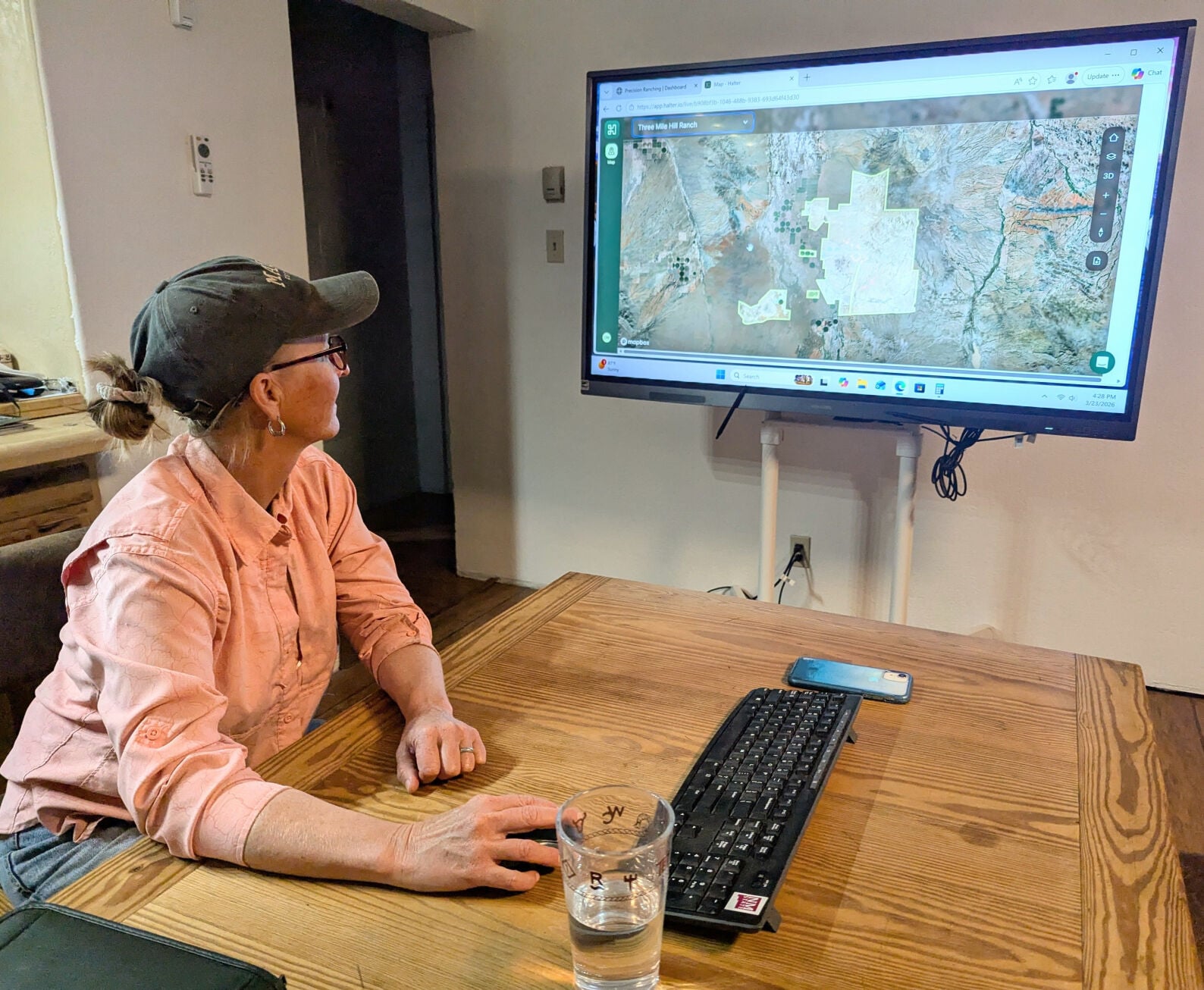 Technology helps border ranchers survive Arizona's drought