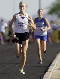 2001 girls cross country runner of the year
