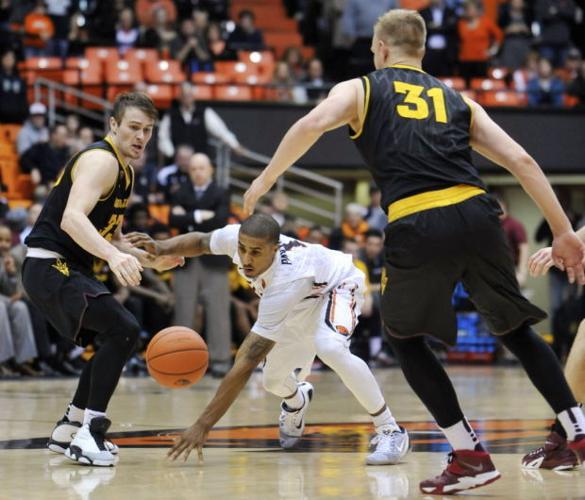 Oregon State's Gary Payton II dons dad's number in victory over
