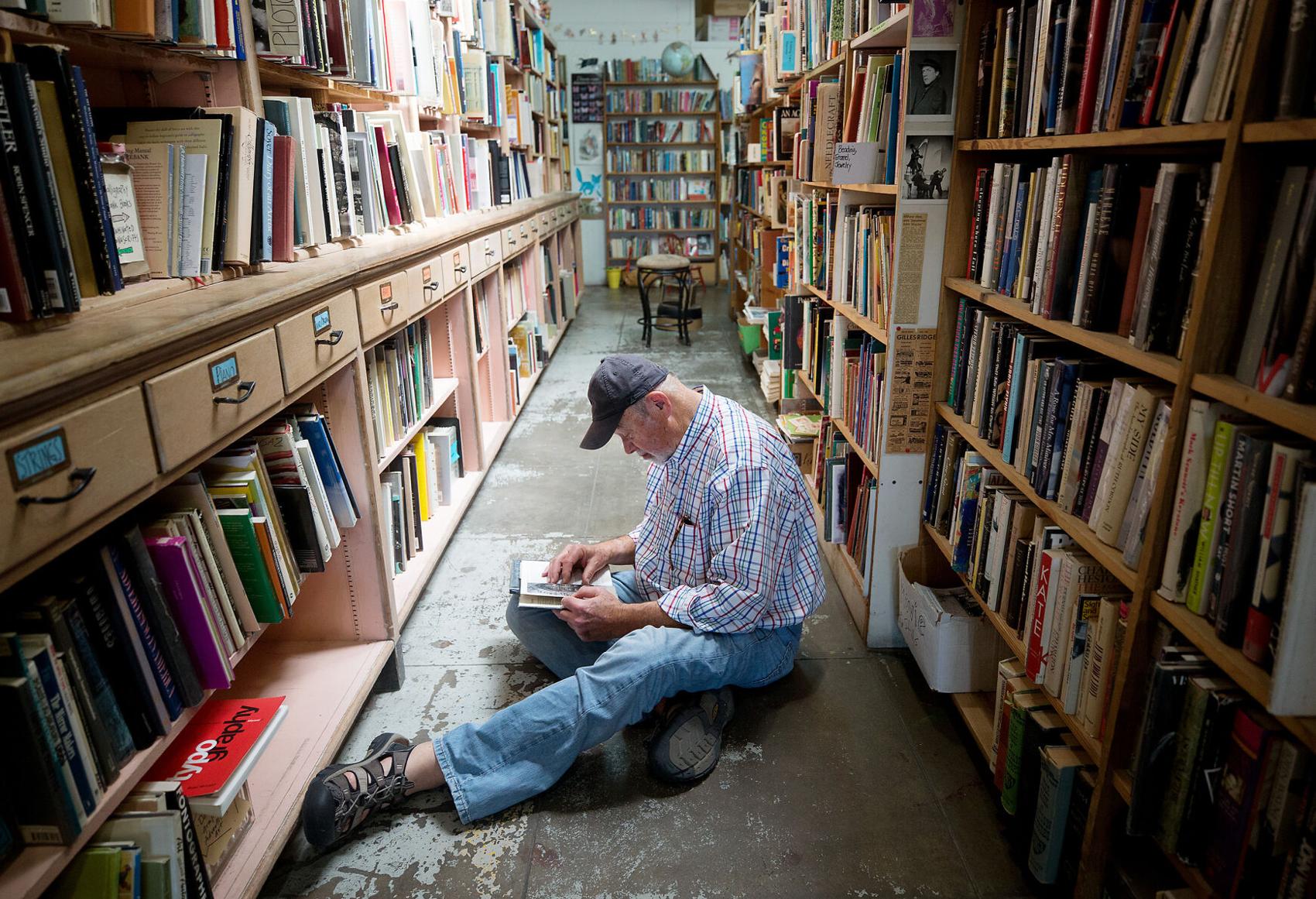 Tucson's oldest bookstore weathers challenges, loss of coowner
