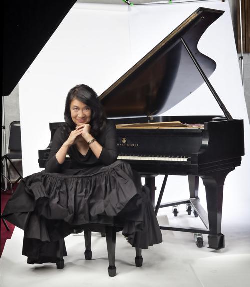 The gang's back together