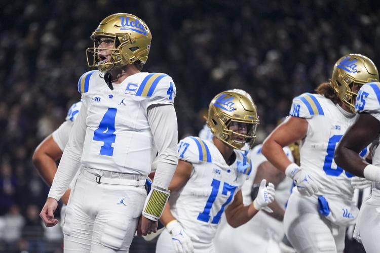 UCLA Washington Football