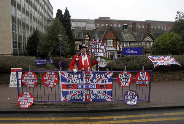 Kraft to buy Cadbury for $19.5B   