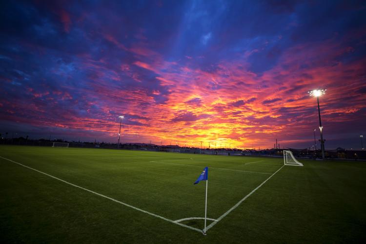 Kino Sports South Complex (LE)