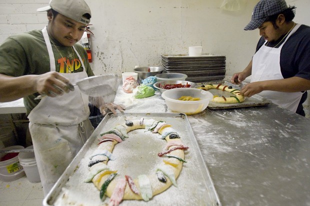 Special bread a must-eat on Feast Day of the Magi   