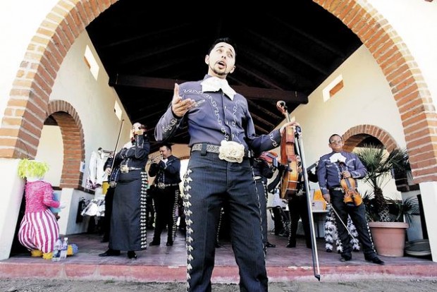 Fall event blends Mexican, Jewish cultures  