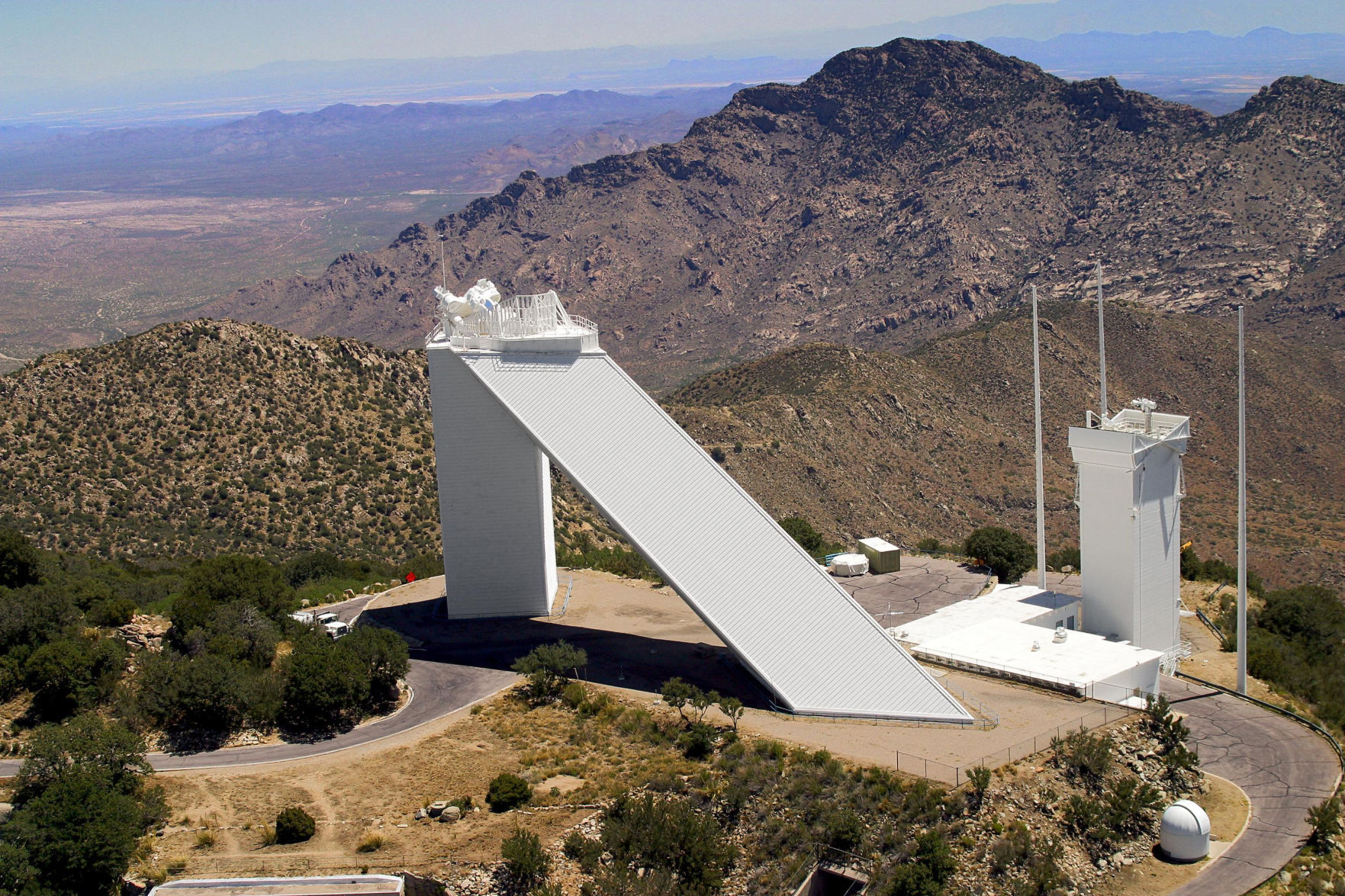 Kitt peak cheap solar telescope