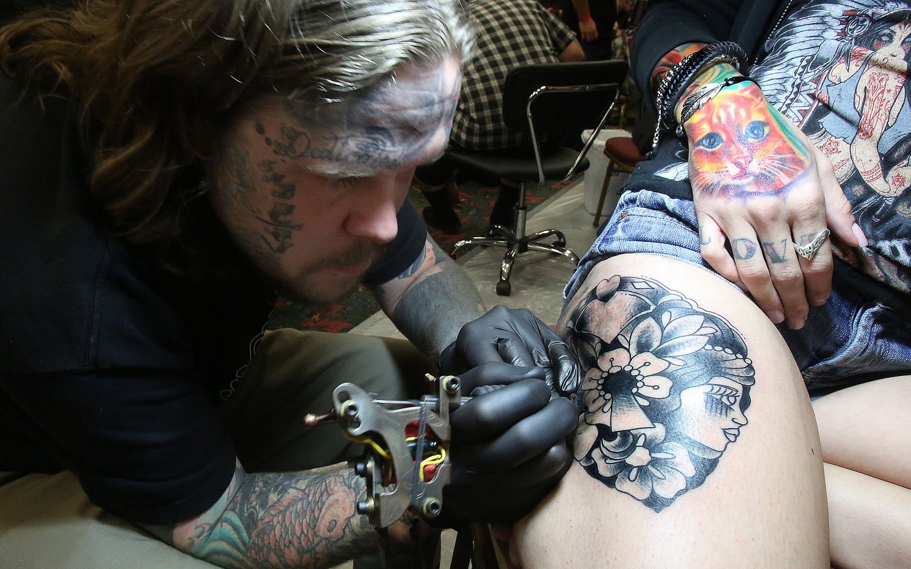 In Tucson Tattoo Artists Use Science to Decorate Bodies