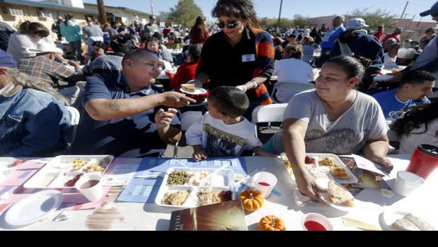 Thanksgiving volunteer opportunities 2024 tucson