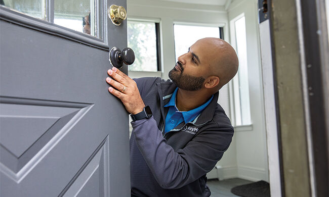 What Professional Locksmiths Say Homeowners Get Wrong About Security