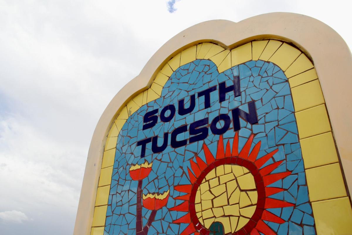South Tucson sign