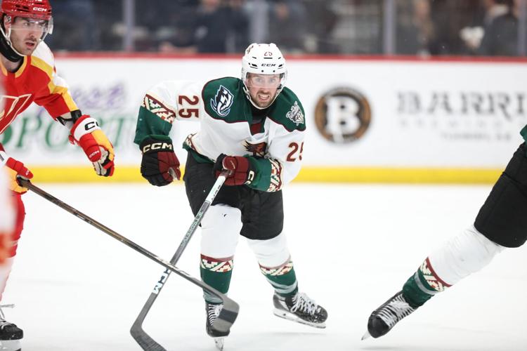 Roadrunners vs Wranglers