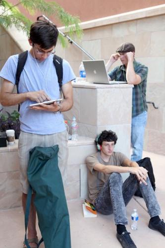 IPhone 4 has city's tech fans lining up   