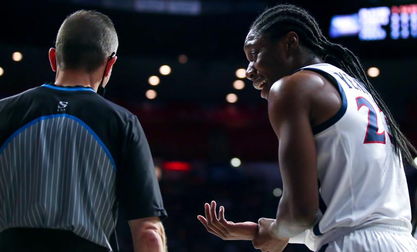 032322-tuc-spt-uawomenshoopsfouls-p2