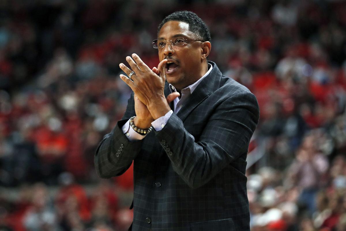 111221-tuc-spt-uabk-p1