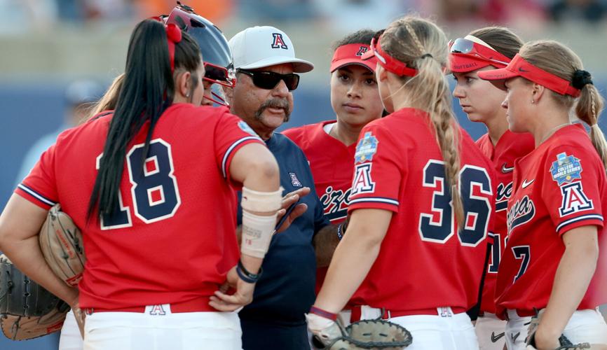 Mike Candrea, Arizona softball