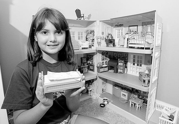 Parents reach into pocketbooks for kids' grades  