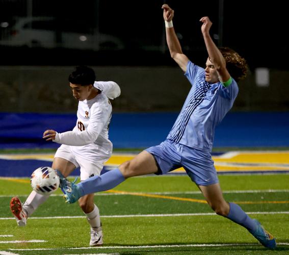 Salpointe vs Mica Mountain, state 4A boys soccer final (copy)