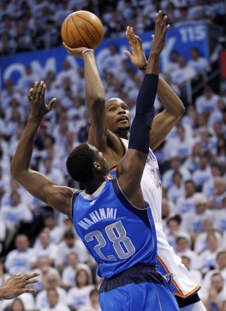 NBA Playoffs: Thunder 102, Mavericks 99: FTs Win Barnburner For Thunder