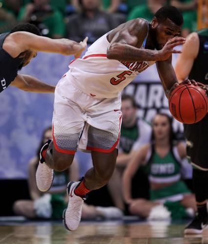 Arizona vs. North Dakota