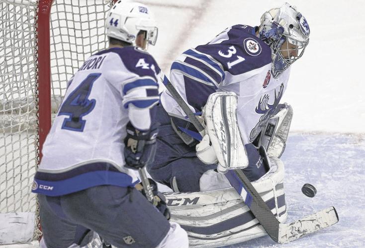 Tucson Roadrunners vs Manitoba Moose