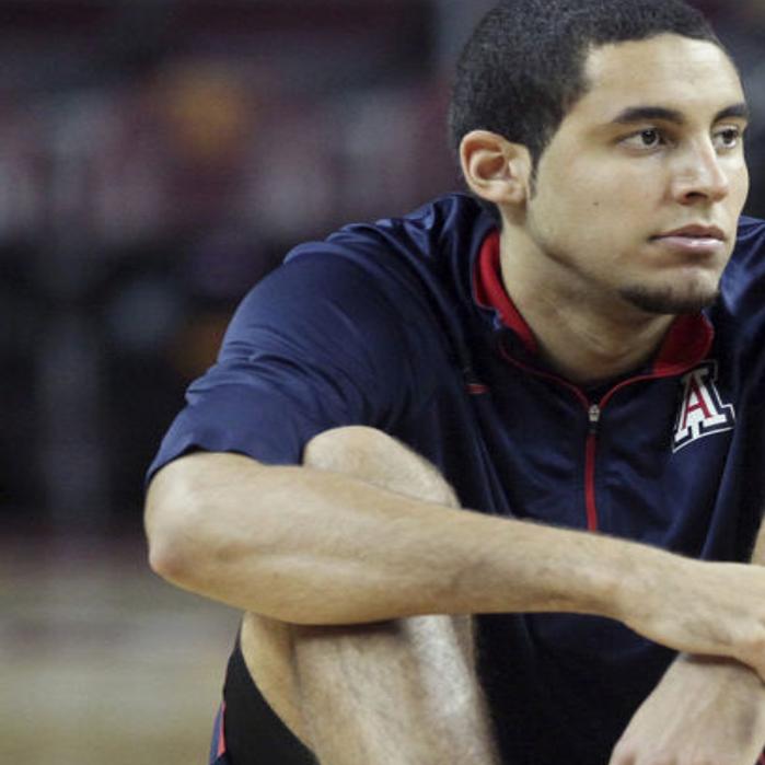 Arizona Basketball Grant Jerrett S Choice To Go Pro Brings Up