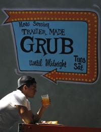 Study: Raising Arizona's minimum wage would benefit 790,000 workers, cost 13,000 jobs