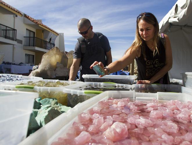 2017 Tucson Gem, Mineral and Fossil Showcase