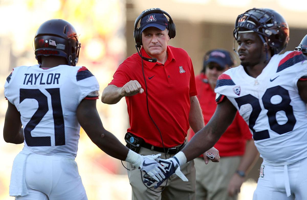 Arizona Wildcats vs. Arizona State Sun Devils in the 2017 Territorial Cup