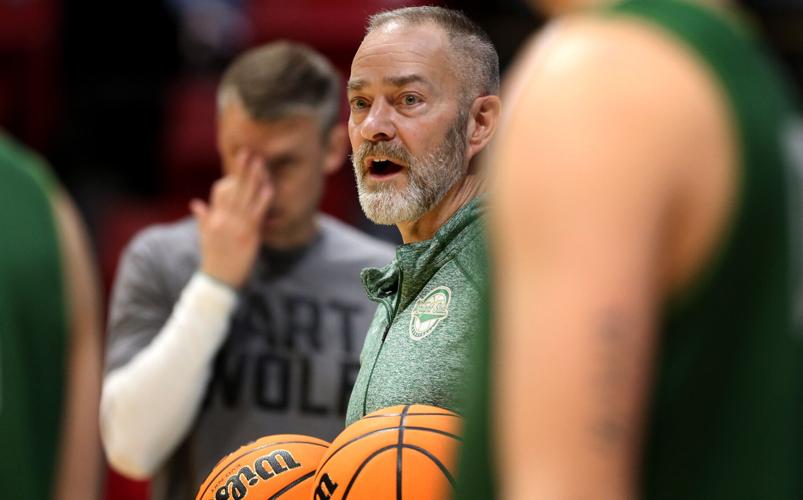 031822-tuc-spt-wrightstate-p1