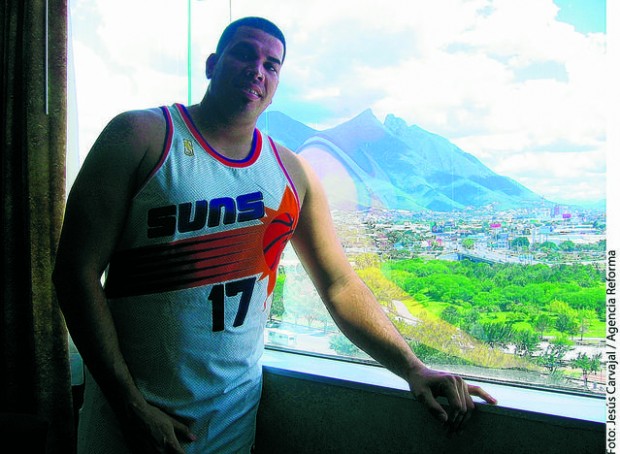 A 10 años del debut de un mexicano en la NBA  