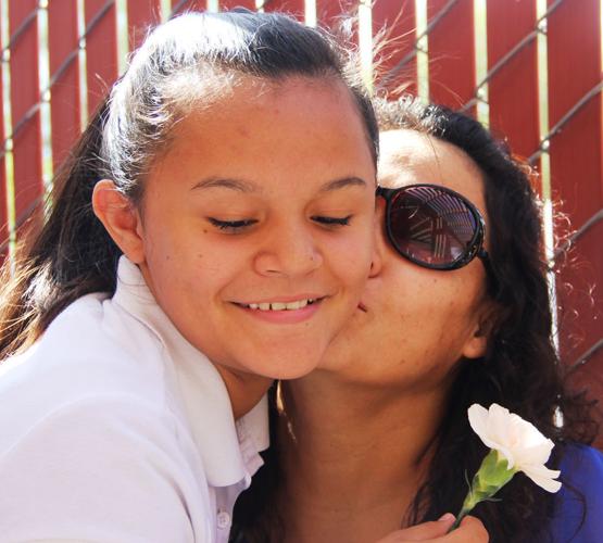 Sociales: Celebran a todas las mamacitas