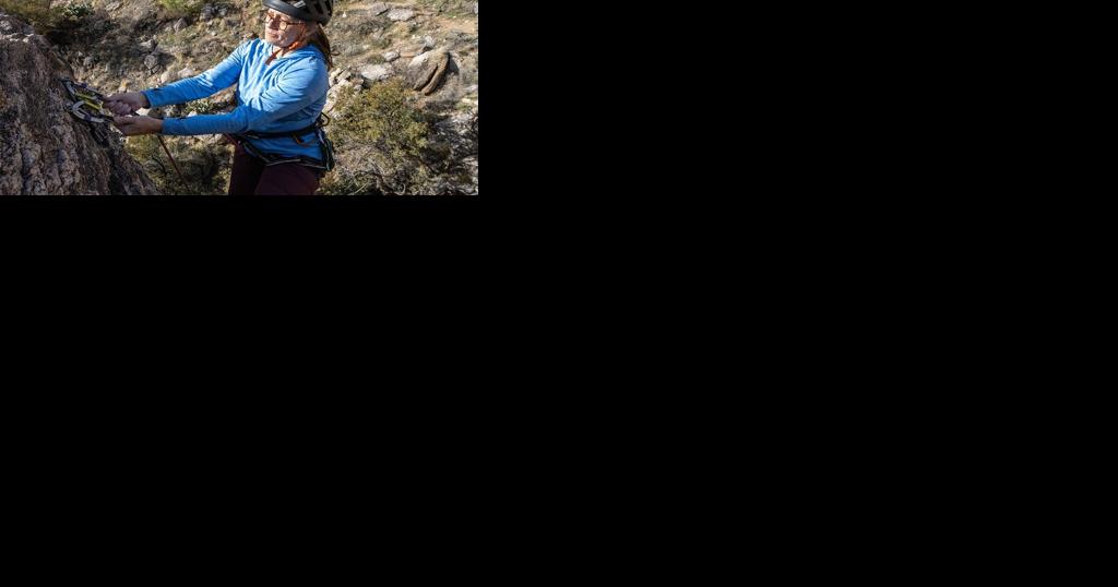 Arizona rock climbers speak out against proposed restrictions on anchors - Vimarsana News