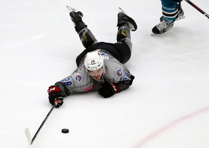 Roadrunners vs San Jose