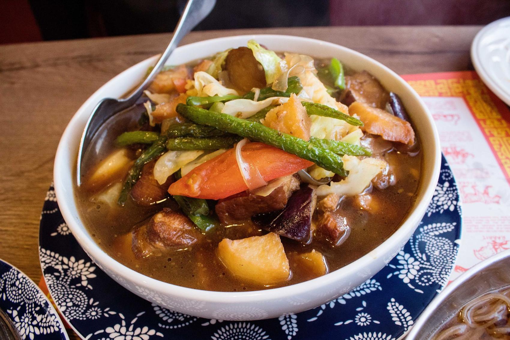 A list of Chinese and other Tucson restaurants open on Christmas eat