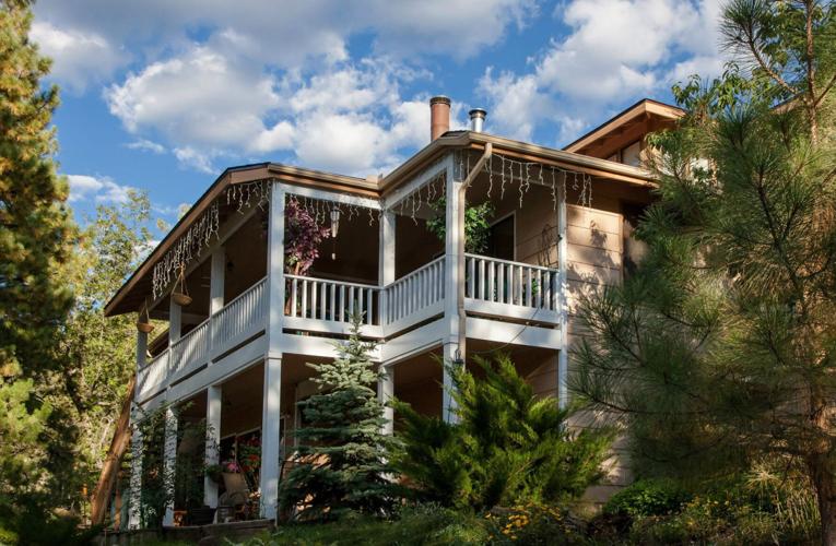 2 Arizona hotels named among best in US