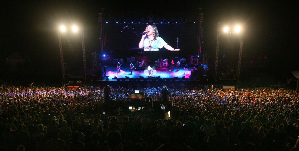 Kelly Clarkson