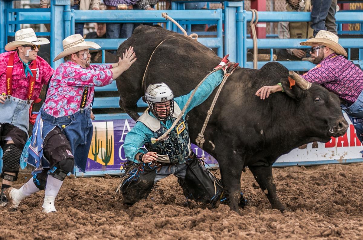 Pogue sisters bring family ties to Tucson Rodeo competition